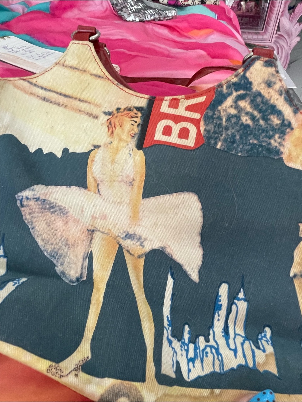 Source Unknown Navy, Cream and Red Marilyn Print Wristlet Clutch
